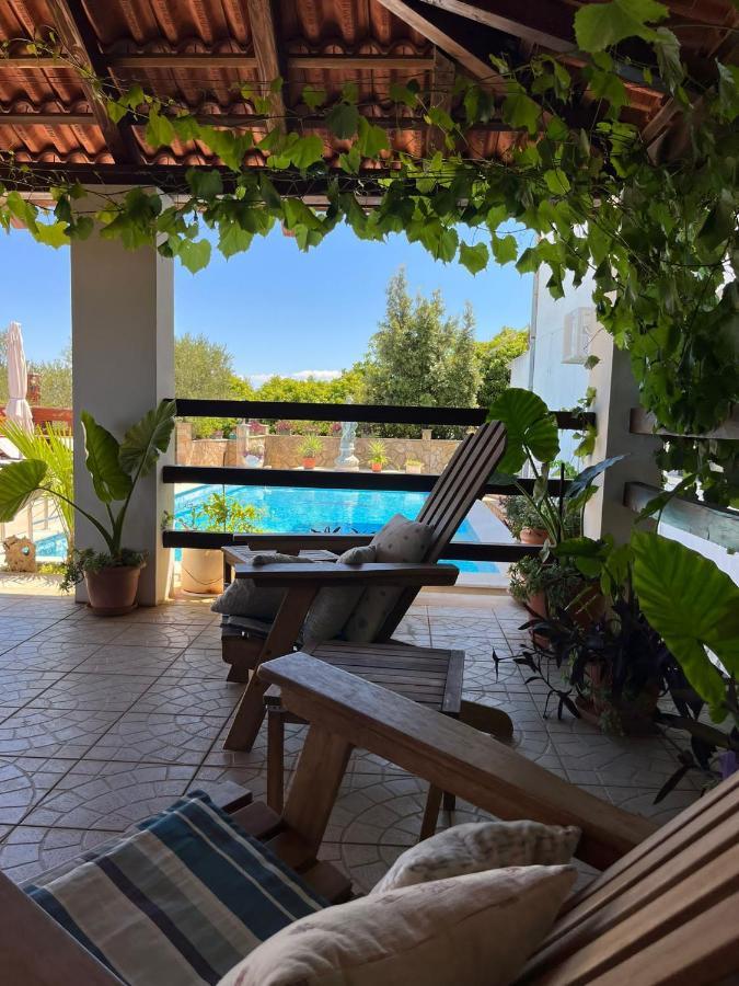 Gorana With Swimming Pool Jelsa (Hvar)