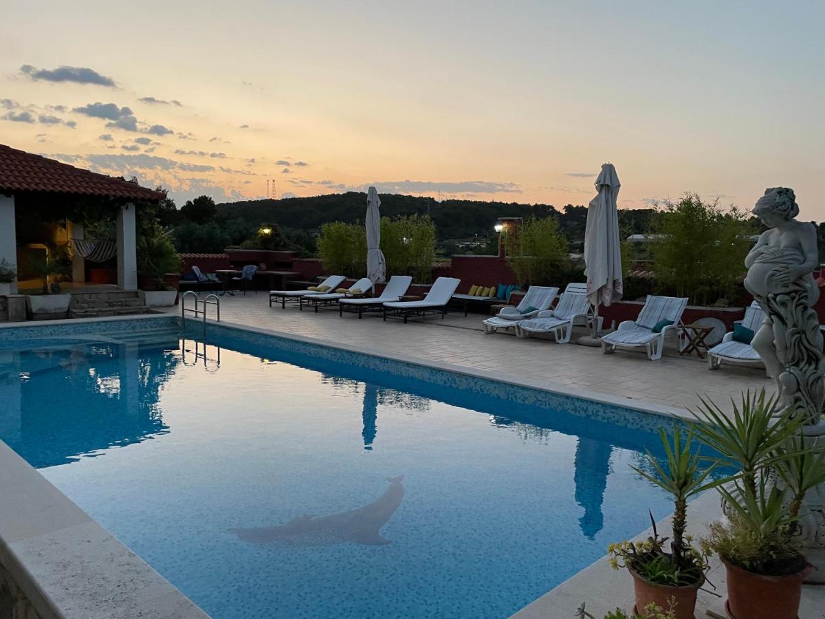 Gorana With Swimming Pool Apartament *