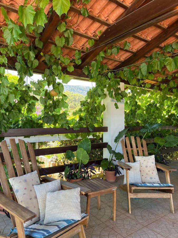 Apartment Gorana With Swimming Pool Jelsa (Hvar)